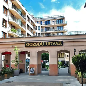 Novo , Budapeşte Macaristan