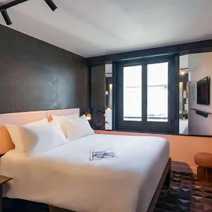 Tribe Batignolles 4*, Paris Frankrig