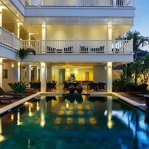 samsara-inn-legian-bali.hotelsseminyak.net/